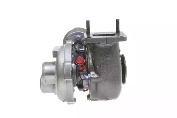 479_900186_4053082103196_06