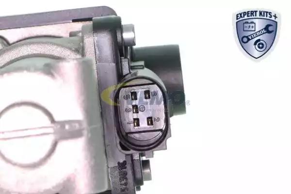 183_V10-63-0077_03_TD_1_EKP